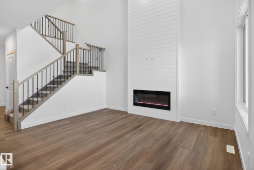 157 Pierwyck Loop, Spruce Grove, AB - Indoor With Fireplace