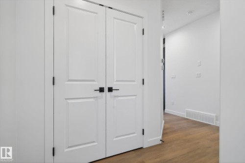 157 Pierwyck Loop, Spruce Grove, AB - Indoor Photo Showing Other Room