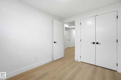 12307 91 Street, Edmonton, AB - Indoor Photo Showing Other Room