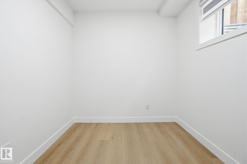 12307 91 Street, Edmonton, AB - Indoor Photo Showing Other Room