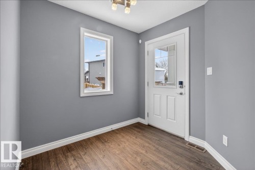 30 Aurea Bay, Spruce Grove, AB - Indoor Photo Showing Other Room