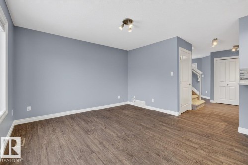 30 Aurea Bay, Spruce Grove, AB - Indoor Photo Showing Other Room