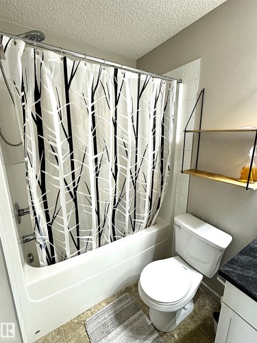 117 5521 7 Avenue, Edmonton, AB - Indoor