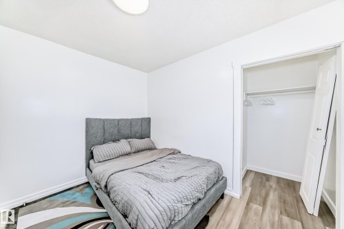 Edmonton, AB - Indoor Photo Showing Bedroom