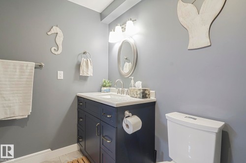 60 Bellevue Crescent, St. Albert, AB - Indoor Photo Showing Bathroom