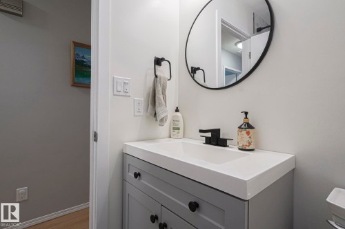 60 Bellevue Crescent, St. Albert, AB - Indoor