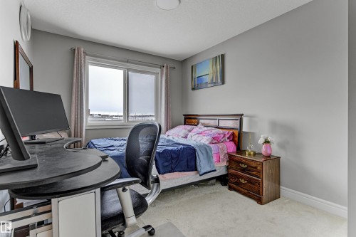 7637 Koruluk Place, Edmonton, AB - Indoor Photo Showing Bedroom