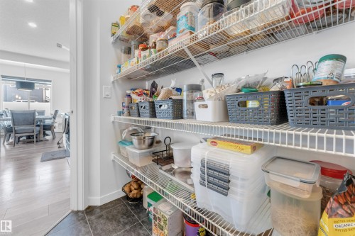 933 Mcconachie Boulevard, Edmonton, AB - Indoor Photo Showing Other Room