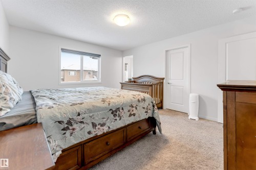 933 Mcconachie Boulevard, Edmonton, AB - Indoor Photo Showing Bedroom