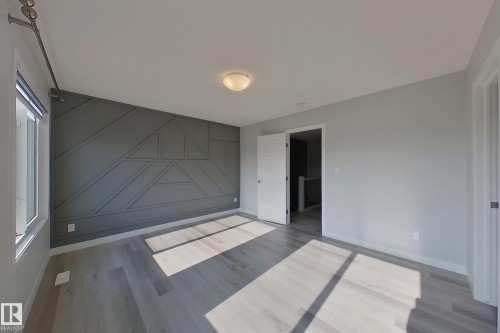 1653 Plum Circle Circle, Edmonton, AB - Indoor Photo Showing Other Room