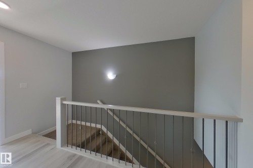 1653 Plum Circle Circle, Edmonton, AB - Indoor Photo Showing Other Room