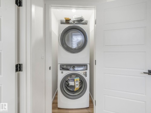 20506 16A Avenue, Edmonton, AB - Indoor Photo Showing Laundry Room