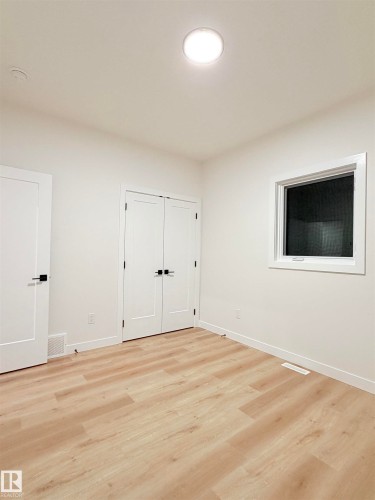 3320 Chickadee Drive, Edmonton, AB - Indoor Photo Showing Other Room