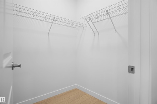 17510 5A Street, Edmonton, AB - Indoor With Storage