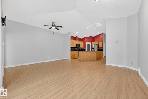 25 Folkstone Place, Stony Plain, AB - Indoor