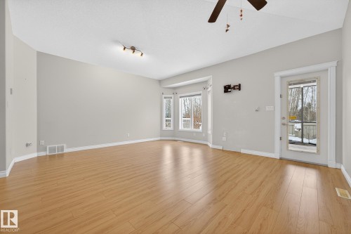 25 Folkstone Place, Stony Plain, AB - Indoor Photo Showing Other Room
