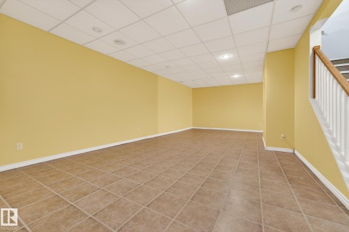 25 Folkstone Place, Stony Plain, AB - Indoor Photo Showing Other Room