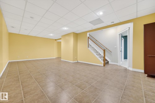 25 Folkstone Place, Stony Plain, AB - Indoor Photo Showing Other Room