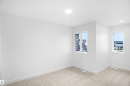 2544 211 Street, Edmonton, AB - Indoor Photo Showing Other Room