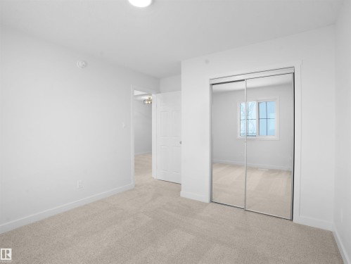 12119 34 Avenue, Edmonton, AB - Indoor Photo Showing Other Room