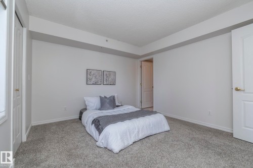 801 10909 103 Avenue, Edmonton, AB - Indoor Photo Showing Bedroom
