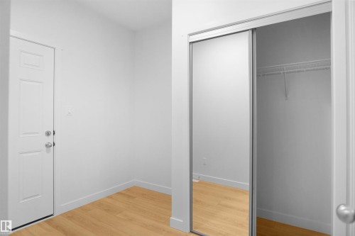 17408 7 Street, Edmonton, AB - Indoor Photo Showing Other Room
