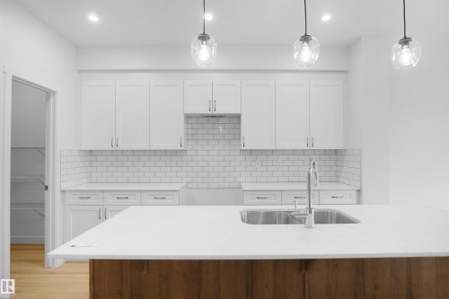 17408 7 Street, Edmonton, AB - Indoor Photo Showing Kitchen With Double Sink With Upgraded Kitchen