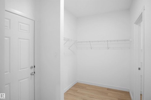 17340 7 Street, Edmonton, AB - Indoor