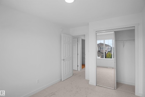 17340 7 Street, Edmonton, AB - Indoor Photo Showing Other Room