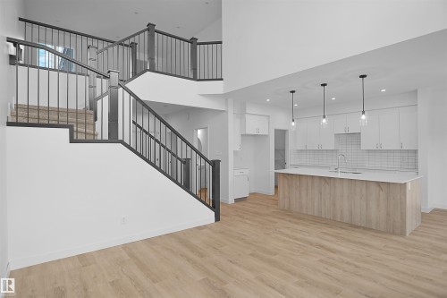 17340 7 Street, Edmonton, AB - Indoor