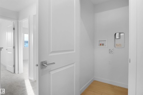 610 176 Avenue, Edmonton, AB - Indoor Photo Showing Other Room