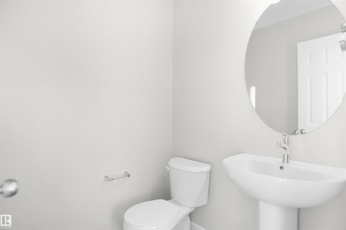 20919 16 Avenue, Edmonton, AB - Indoor Photo Showing Bathroom