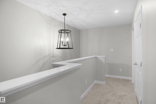 20919 16 Avenue, Edmonton, AB - Indoor Photo Showing Other Room