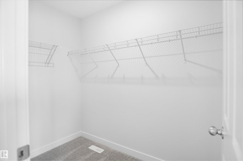 20919 16 Avenue, Edmonton, AB - Indoor With Storage