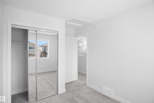 20919 16 Avenue, Edmonton, AB - Indoor Photo Showing Other Room