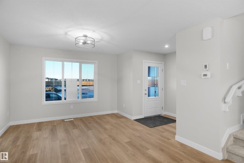 20919 16 Avenue, Edmonton, AB - Indoor Photo Showing Other Room