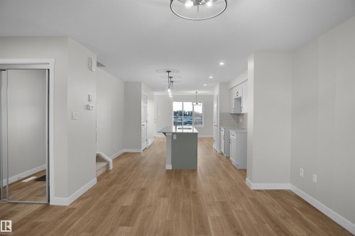 20919 16 Avenue, Edmonton, AB - Indoor