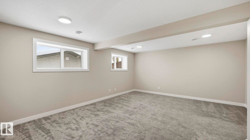 98 Heatherglen Crescent, Spruce Grove, AB - Indoor Photo Showing Other Room