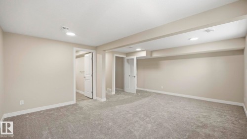 98 Heatherglen Crescent, Spruce Grove, AB - Indoor Photo Showing Other Room
