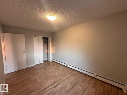 4 3823 76 Street, Edmonton, AB - Indoor Photo Showing Other Room