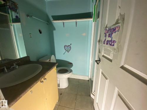 3607 53 Street, Wetaskiwin, AB - Indoor Photo Showing Bathroom