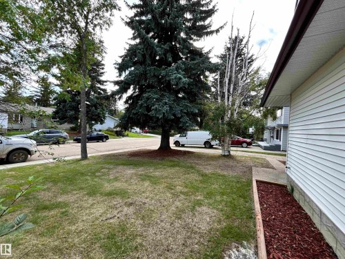 893 Birch Avenue, Sherwood Park, AB - Outdoor