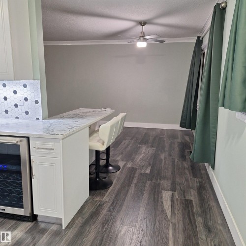 893 Birch Avenue, Sherwood Park, AB - Indoor