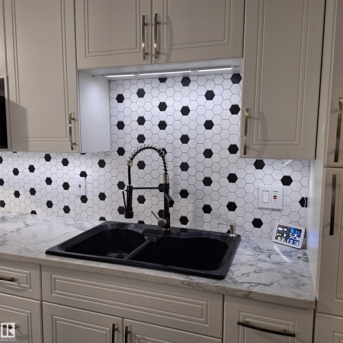 893 Birch Avenue, Sherwood Park, AB - Indoor Photo Showing Kitchen With Double Sink