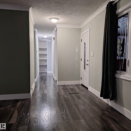 893 Birch Avenue, Sherwood Park, AB - Indoor Photo Showing Other Room