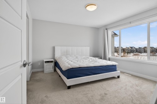 3230 Parker Loop, Edmonton, AB - Indoor Photo Showing Bedroom