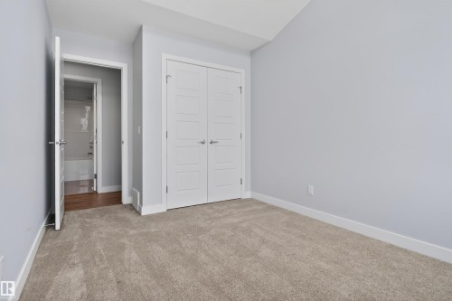 3230 Parker Loop, Edmonton, AB - Indoor Photo Showing Other Room