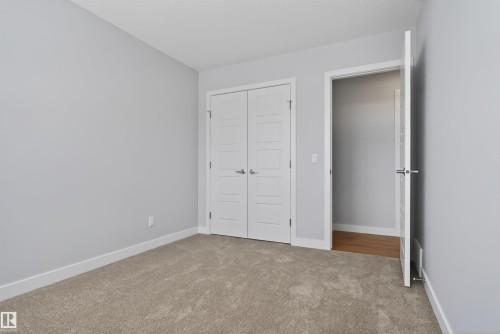 3230 Parker Loop, Edmonton, AB - Indoor Photo Showing Other Room