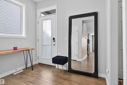 3230 Parker Loop, Edmonton, AB - Indoor Photo Showing Other Room