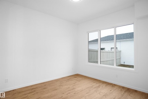 20605 42 Avenue, Edmonton, AB - Indoor Photo Showing Other Room